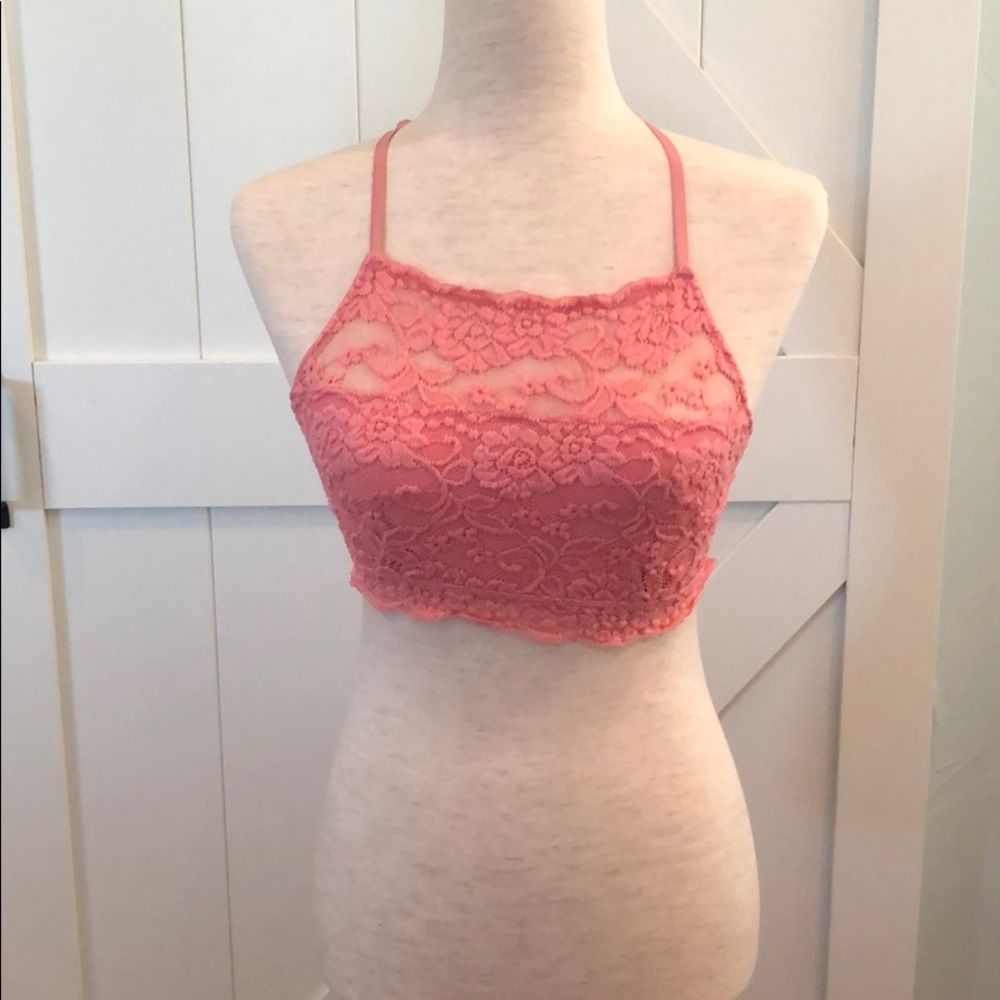 Women’s coral colored bralette size M.